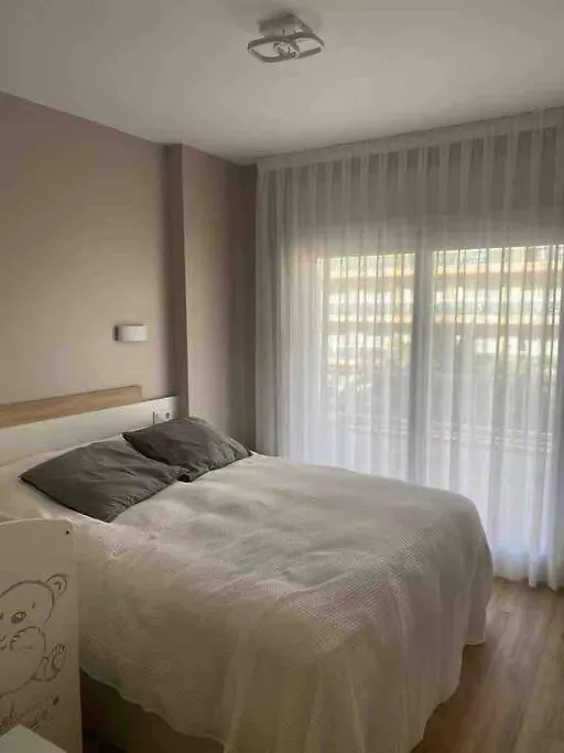 Appartement Lujoso Piso Enfrente De Playa De Fenals, 2 Terrazas à Lloret de Mar
