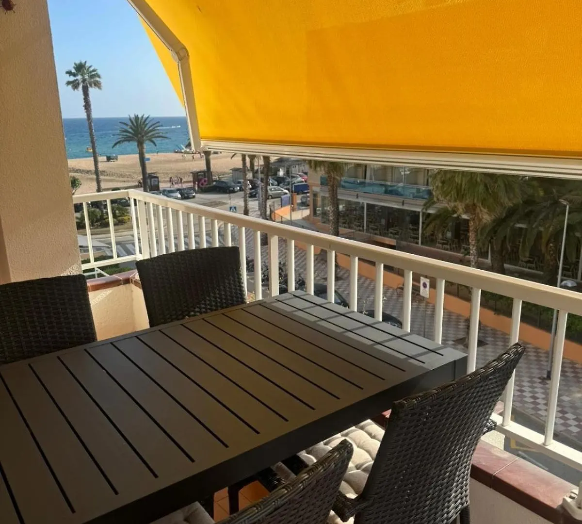 Appartement Lujoso Piso Enfrente De Playa De Fenals, 2 Terrazas à Lloret de Mar 0*,  Espagne